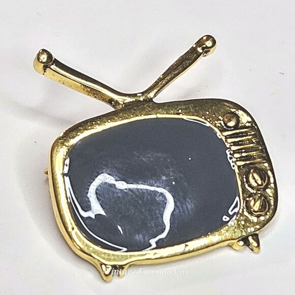 Retro Television TV Off Pin Goldtone Enamel Front Screen 80s Antenna Scarf & Tie - Picture 6 of 12